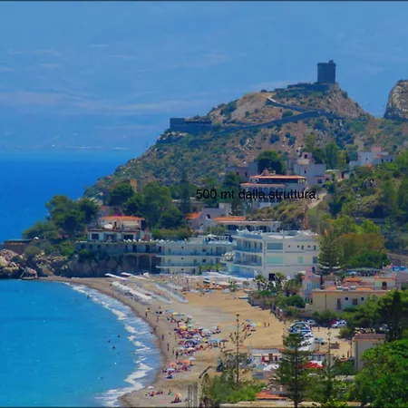 Clara Altavilla Milicia