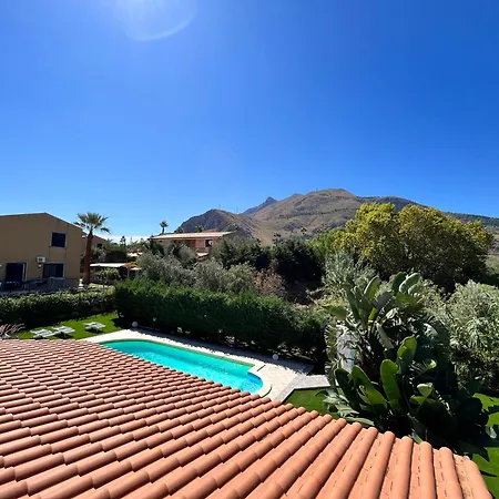 Clara Villa Altavilla Milicia