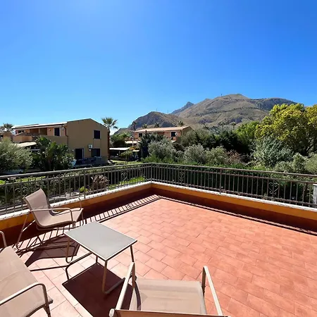 Clara Villa Altavilla Milicia